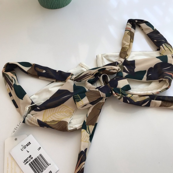 - L*Space Camellia Bralette Bikini Top Floral Lotus M - Picture 6 of 6